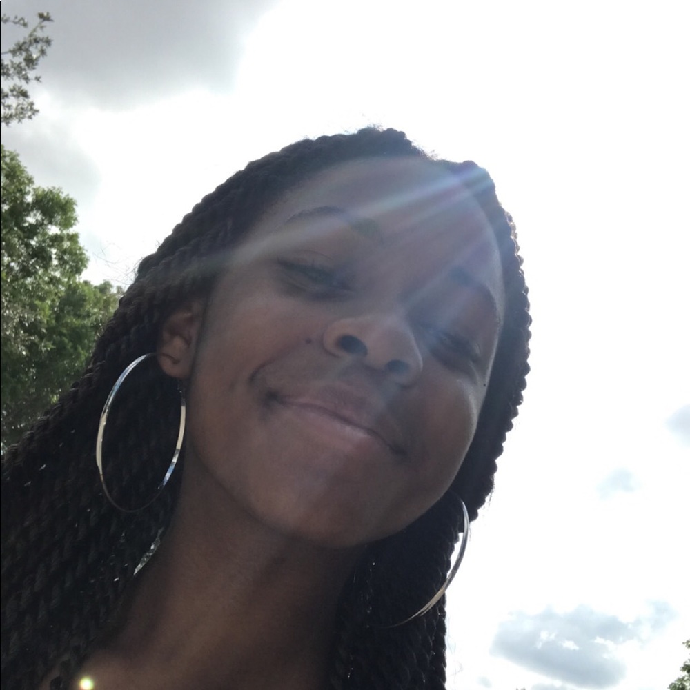 Meet your Posher, Brianna